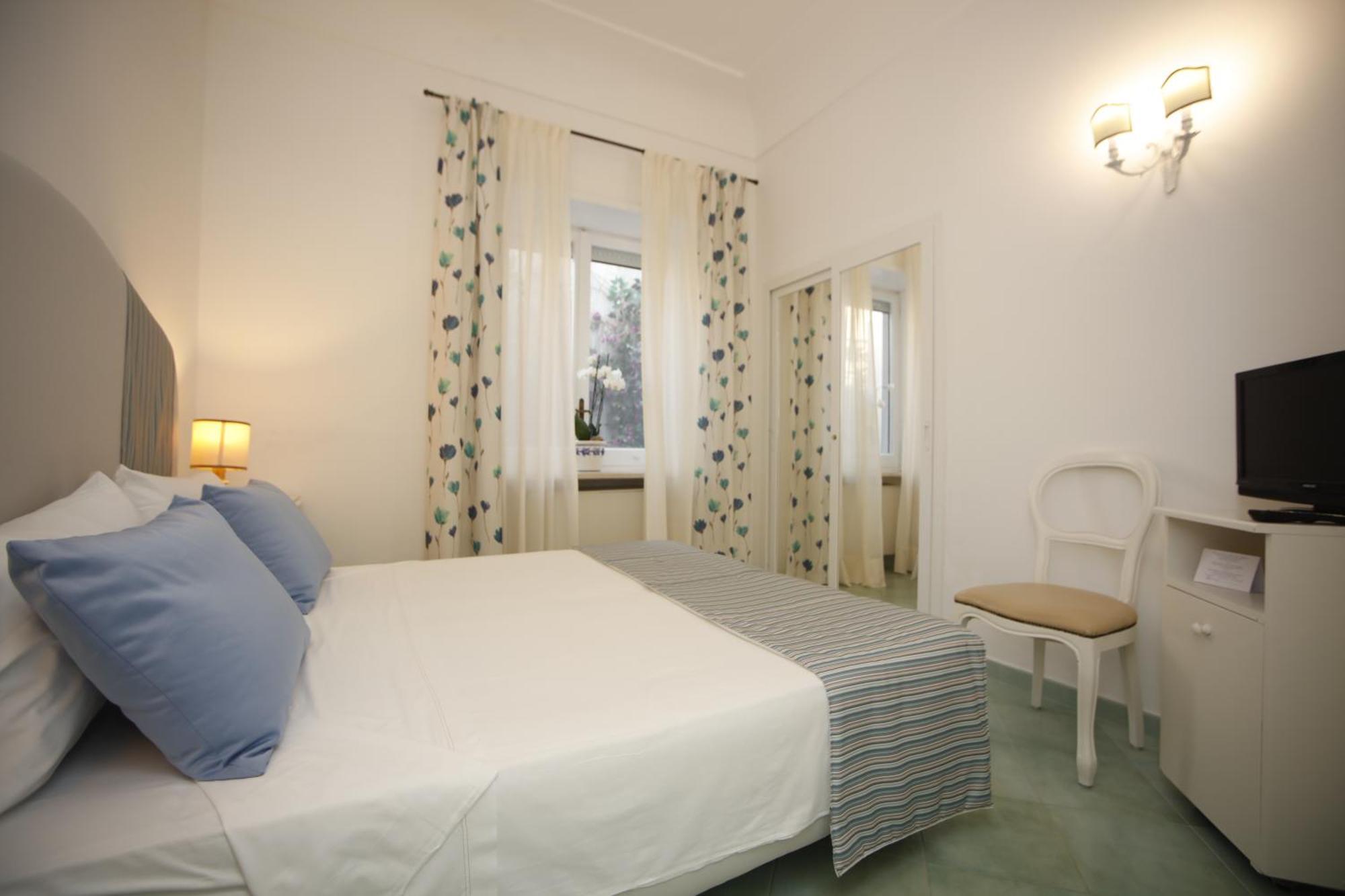 Hotel San Felice Capri Værelse billede